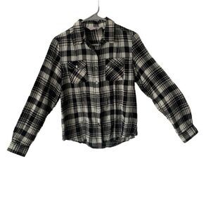 Pre Owned Women’s River & Rose Plaid Button Up Shirt Sz Sm Classic Outdoor Style